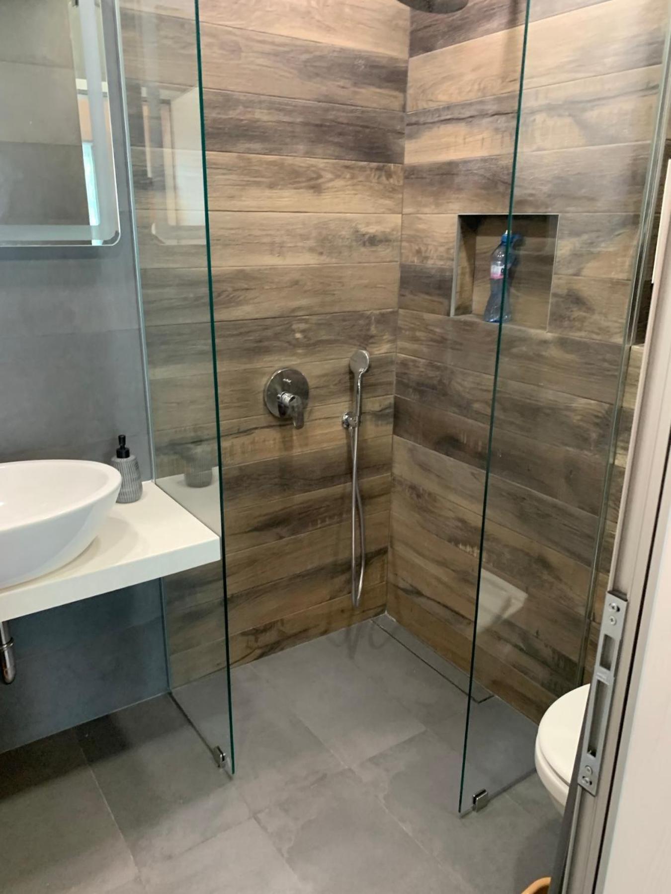 Kirmini Apartment София Екстериор снимка