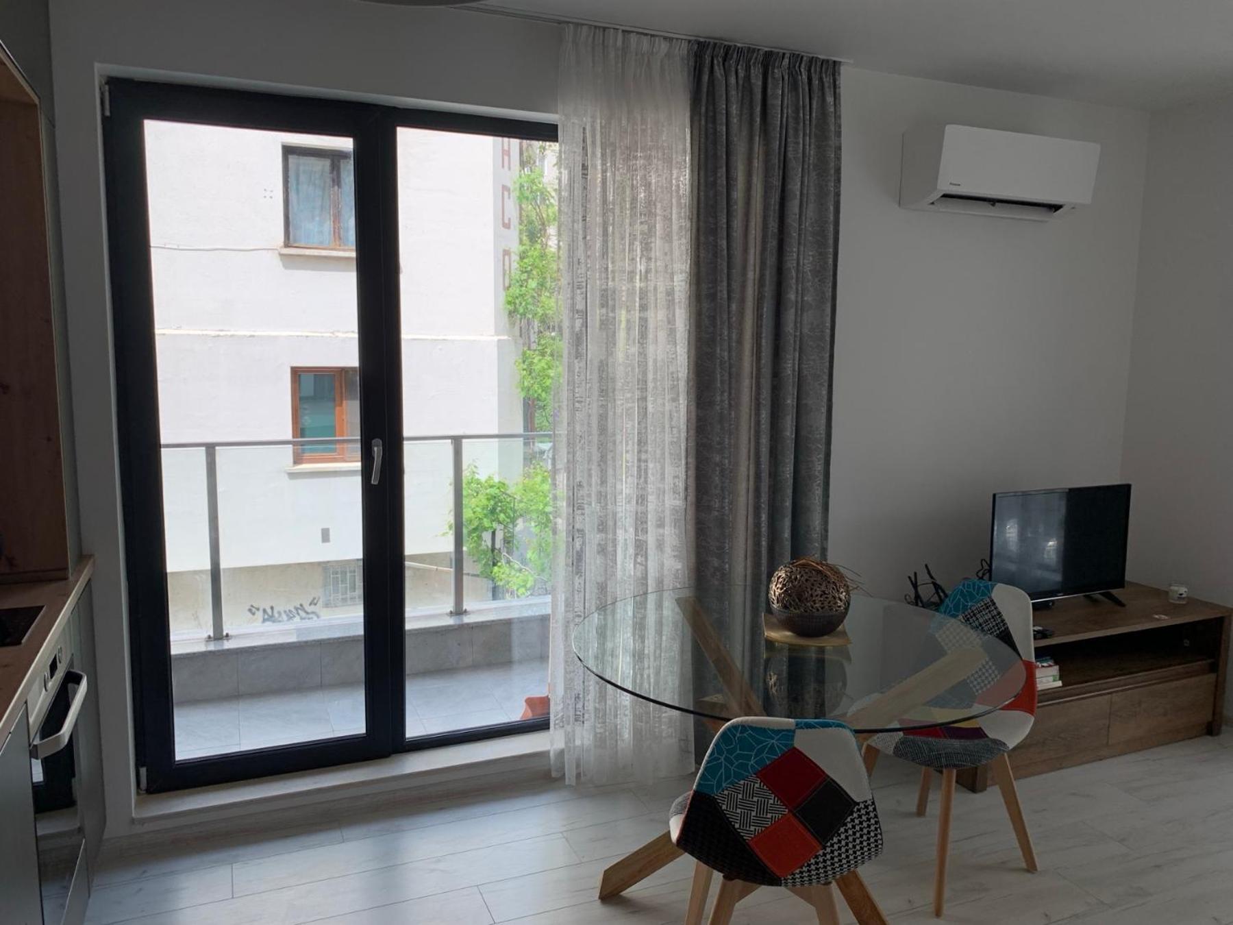 Kirmini Apartment София Екстериор снимка